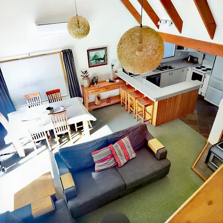 The Lancewoods Villa Te Anau Exteriör bild